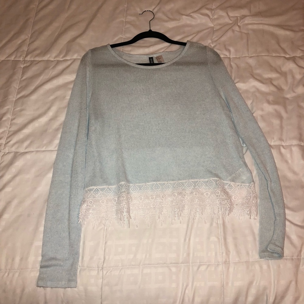 H&M sweater - Picture 1 of 1